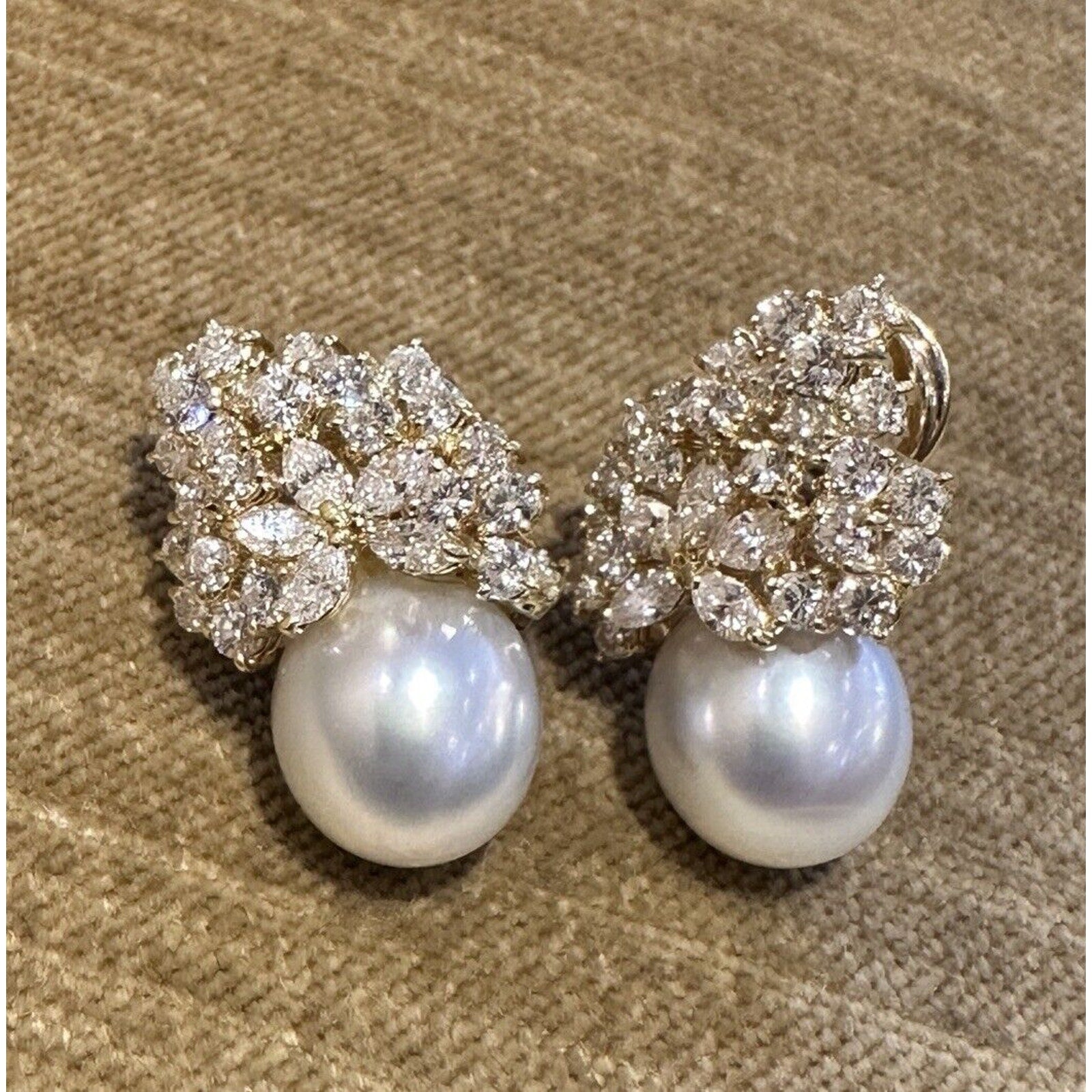 Estate Pearl and Diamond Drop Earrings in 18k Yellow Gold