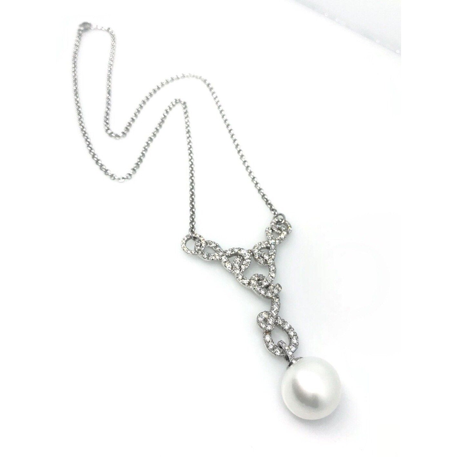 South Sea Pearl and Diamond Necklace Pendant in 18k White Gold - HM973E