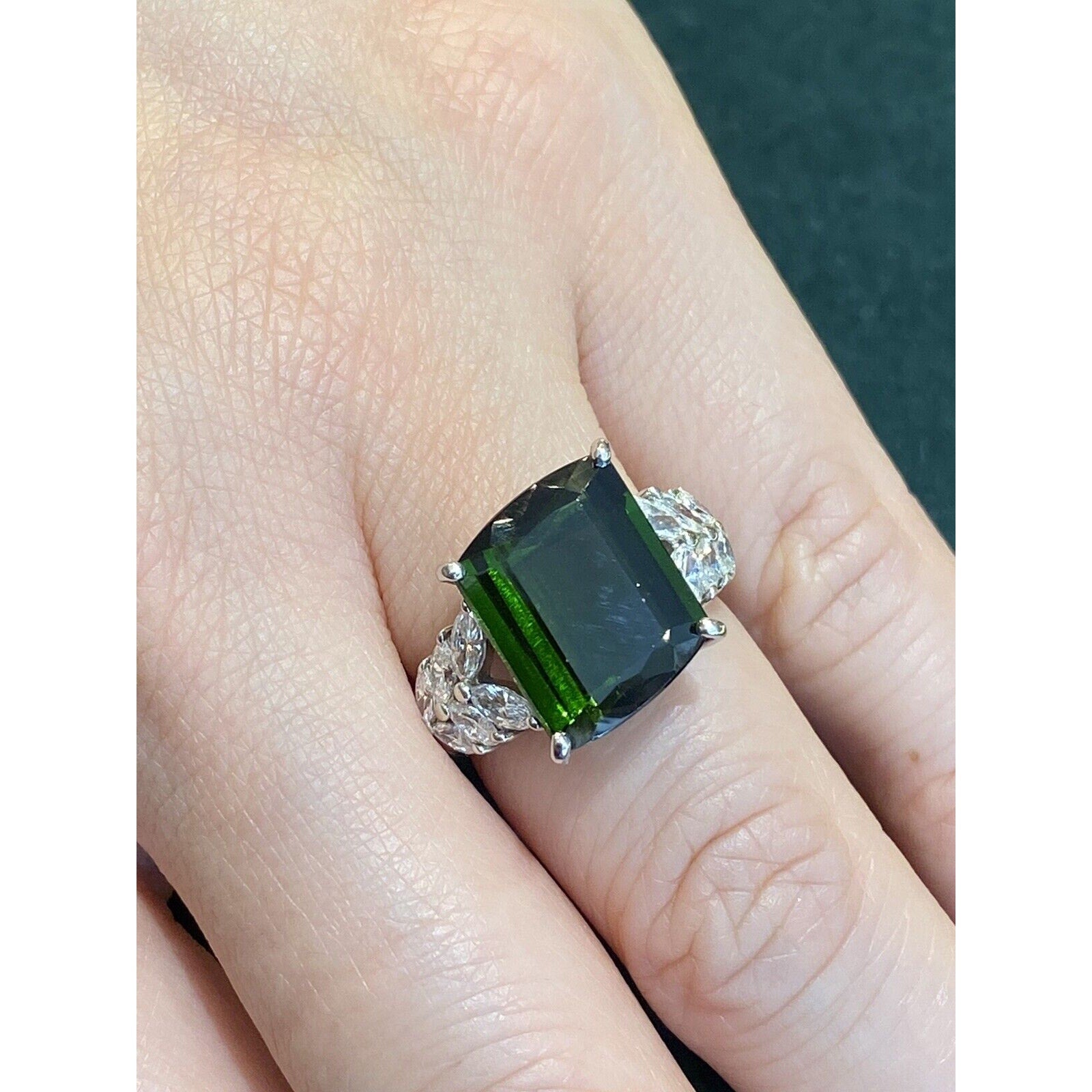 8.19 carat Green Tourmaline & Diamond Cocktail Ring Platinum