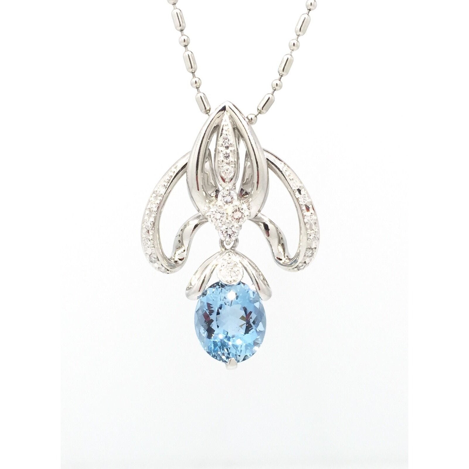 Oval Aquamarine and Diamond Pendant Necklace 24 inch in Platinum