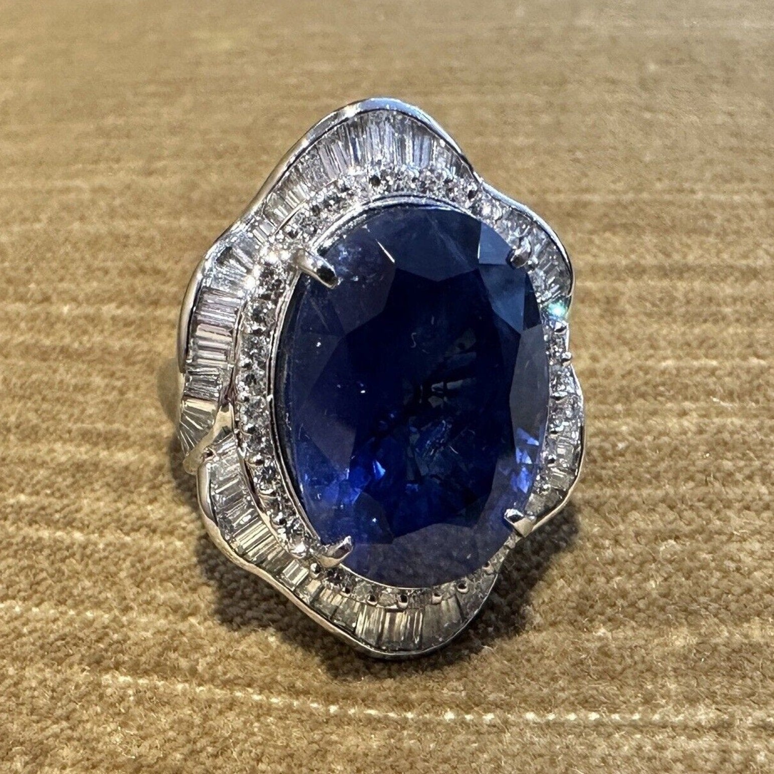 GIA 25.22 carat Natural Oval Sapphire and Diamond Ring in Platinum