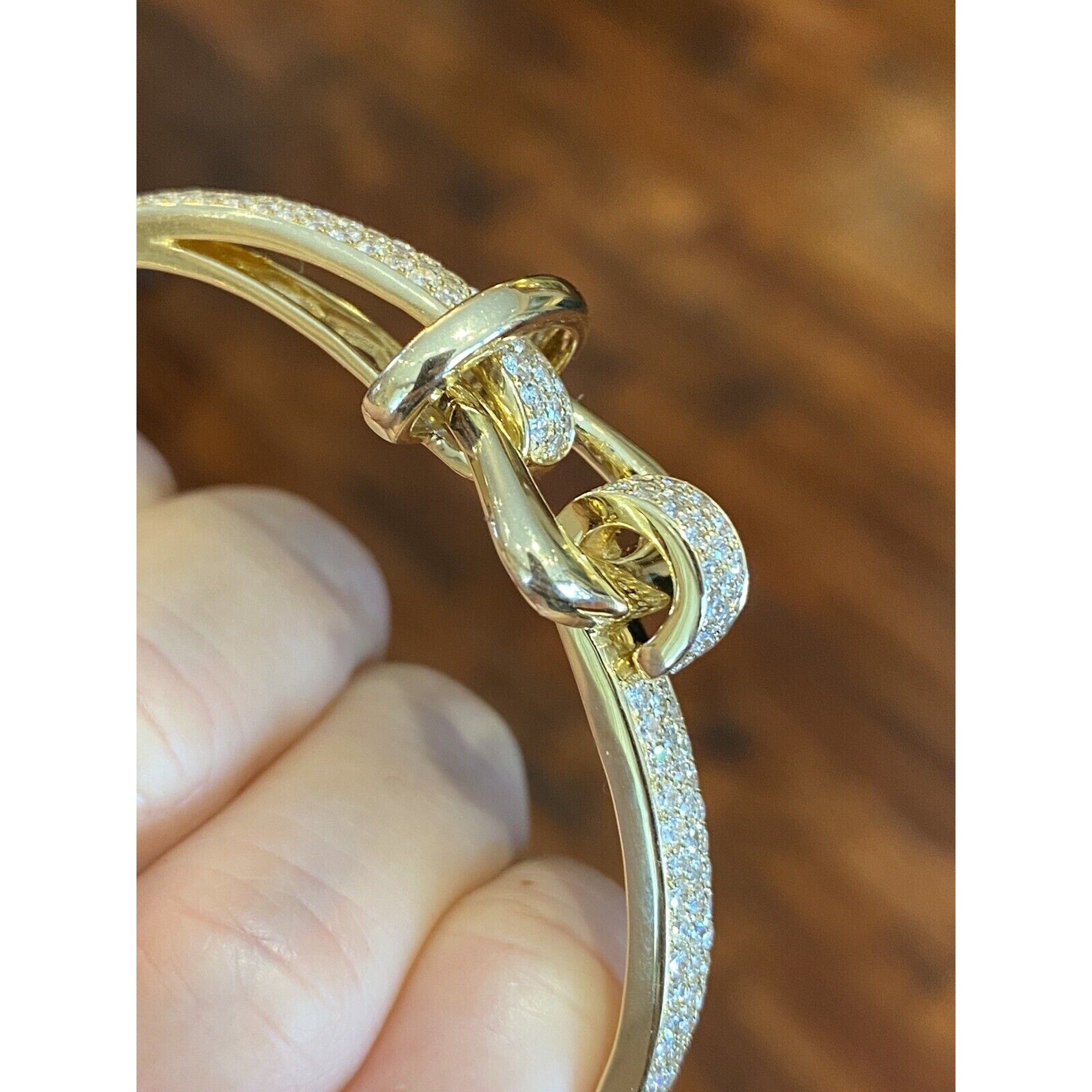 Pave Diamond Bangle Buckle Design 2.80cts in 18k Yellow Gold