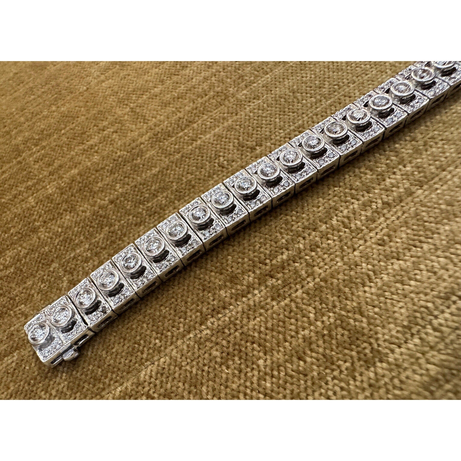 Vintage Diamond Link Bracelet 6.00cts in Platinum - HM2449EB