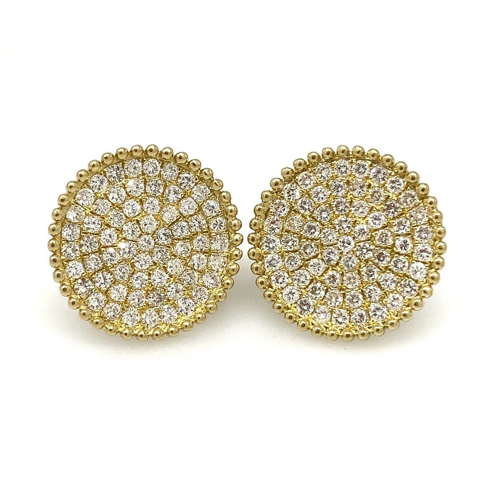 Odelia Cluster Diamond Circle Button Earrings in 18k Yellow Gold