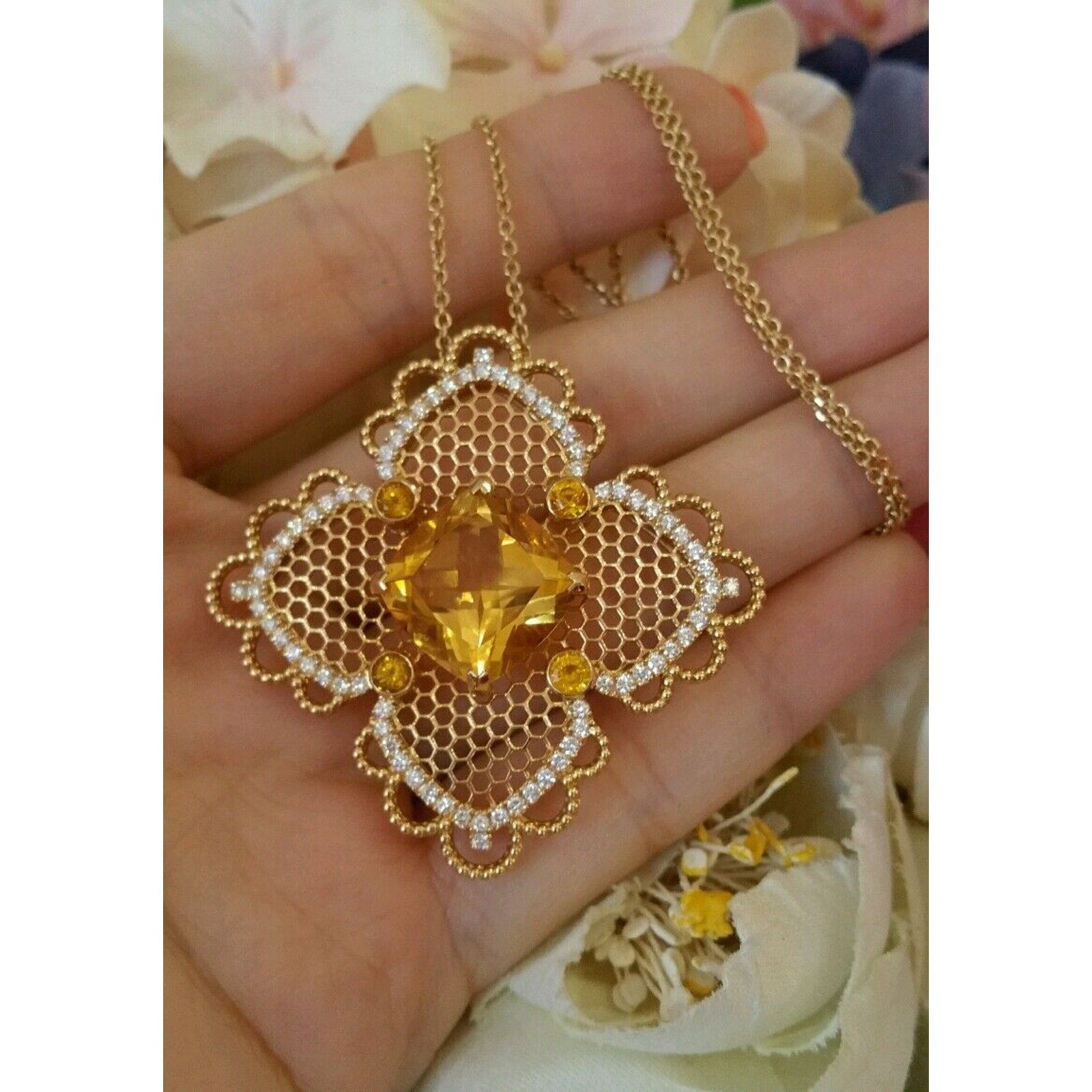 Citrine and Diamond Lace Pendant Necklace in 18k Yellow Gold - HM1583SE