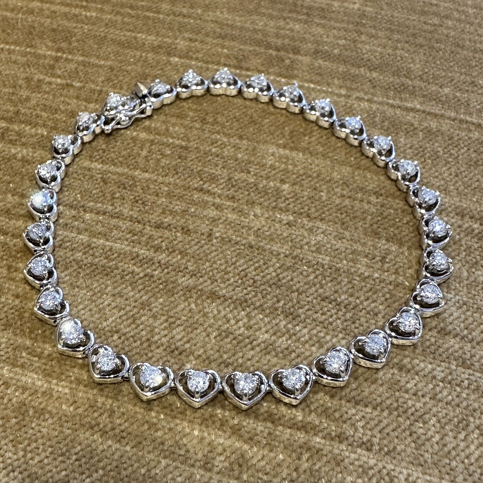 Natural Round Diamond Bracelet with Heart Shaped Platinum Setting