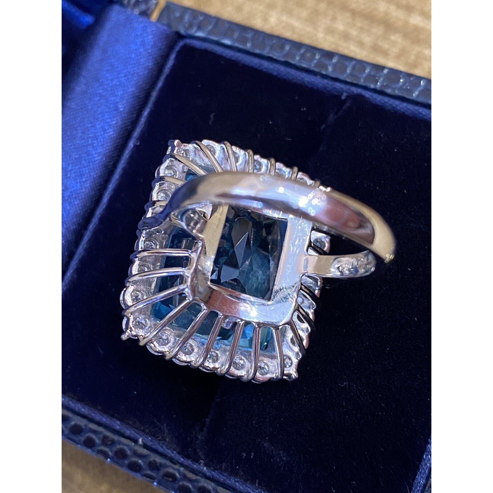 GIA 25.47 ct Aquamarine and Diamond Ring in Platinum - HM2371RN