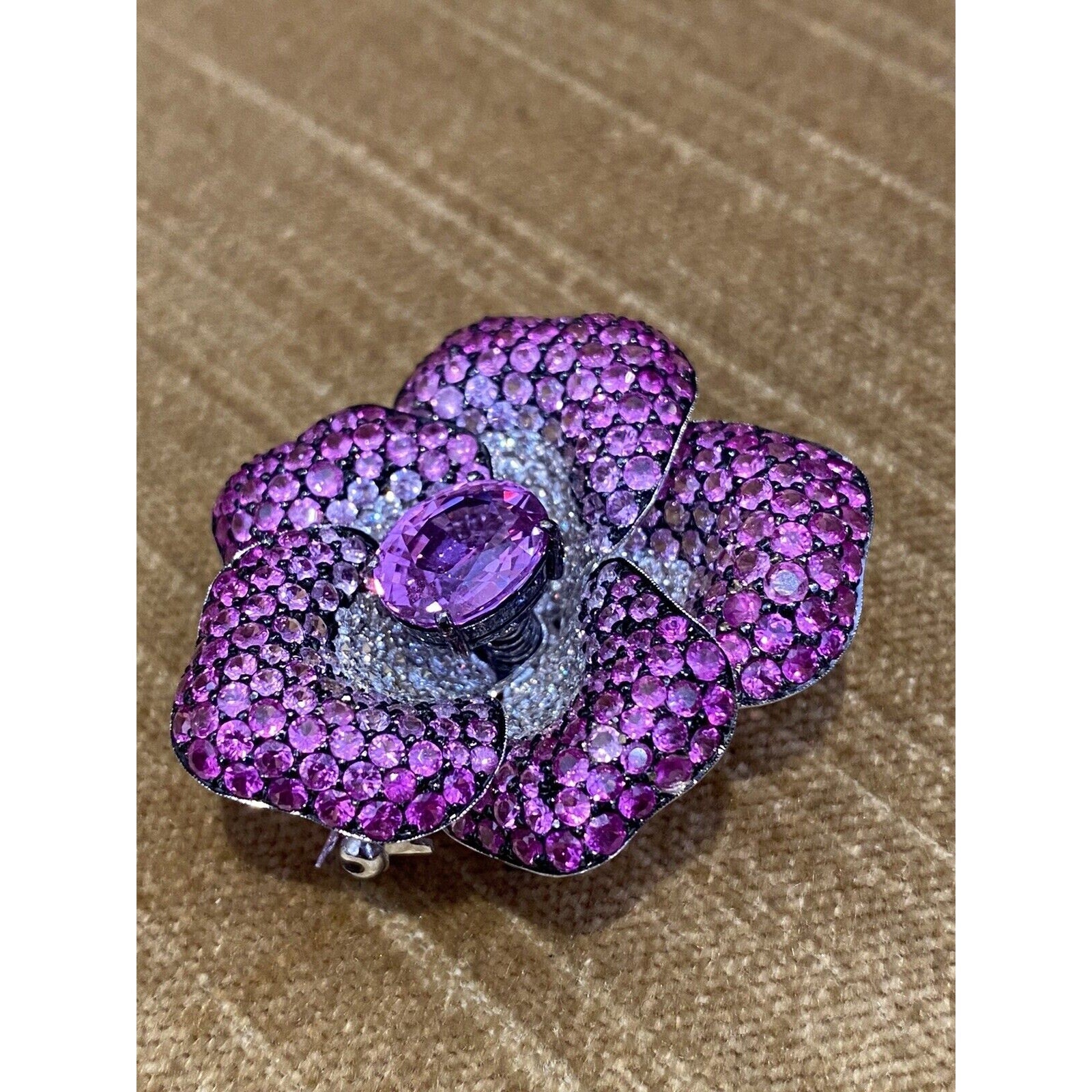 GIA Certified Pink Sapphire Diamond Flower Pin/Brooch in 18k White Gold