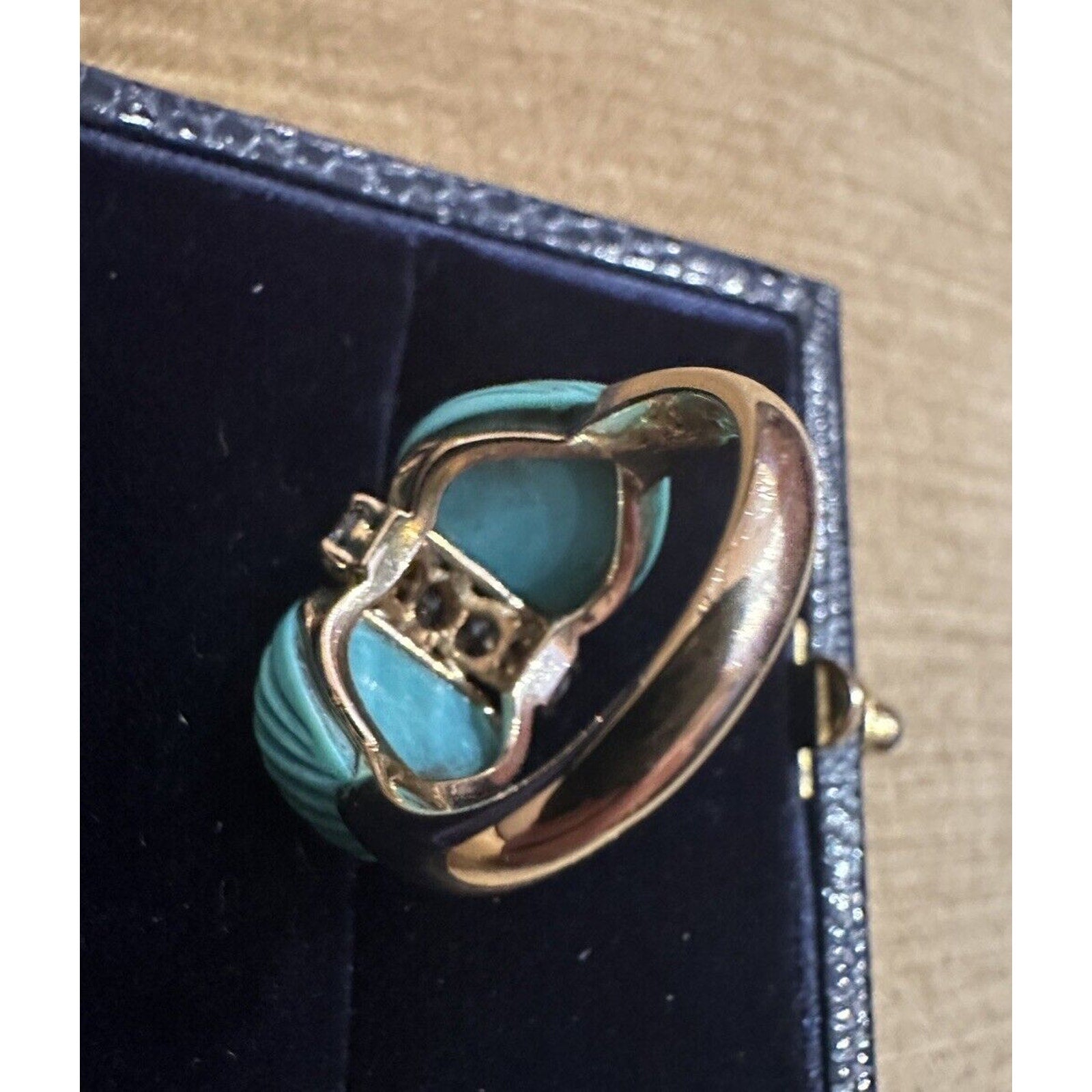 Vintage Turquoise and Diamond Ring in 18k Yellow Gold