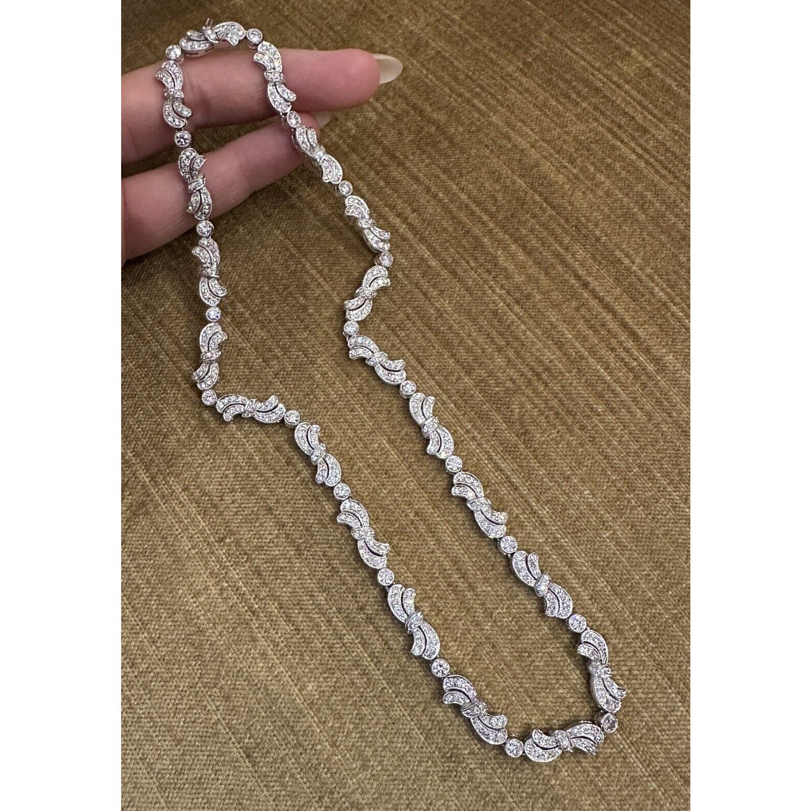 Diamond Ribbon Motif Choker Necklace 10.00 cttw in 18k White Gold - HM2195VN