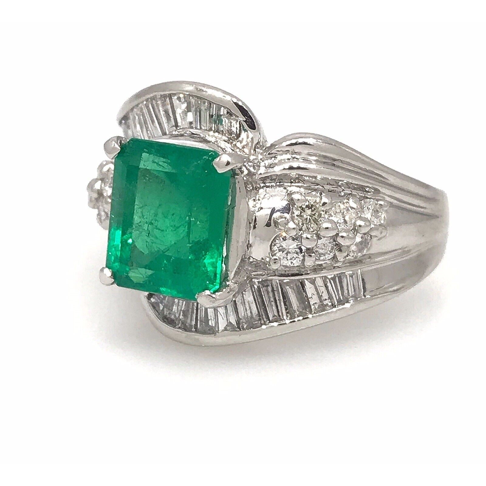 GIA Certified 2.52 ct Colombian Emerald and Diamond Ring in Platinum