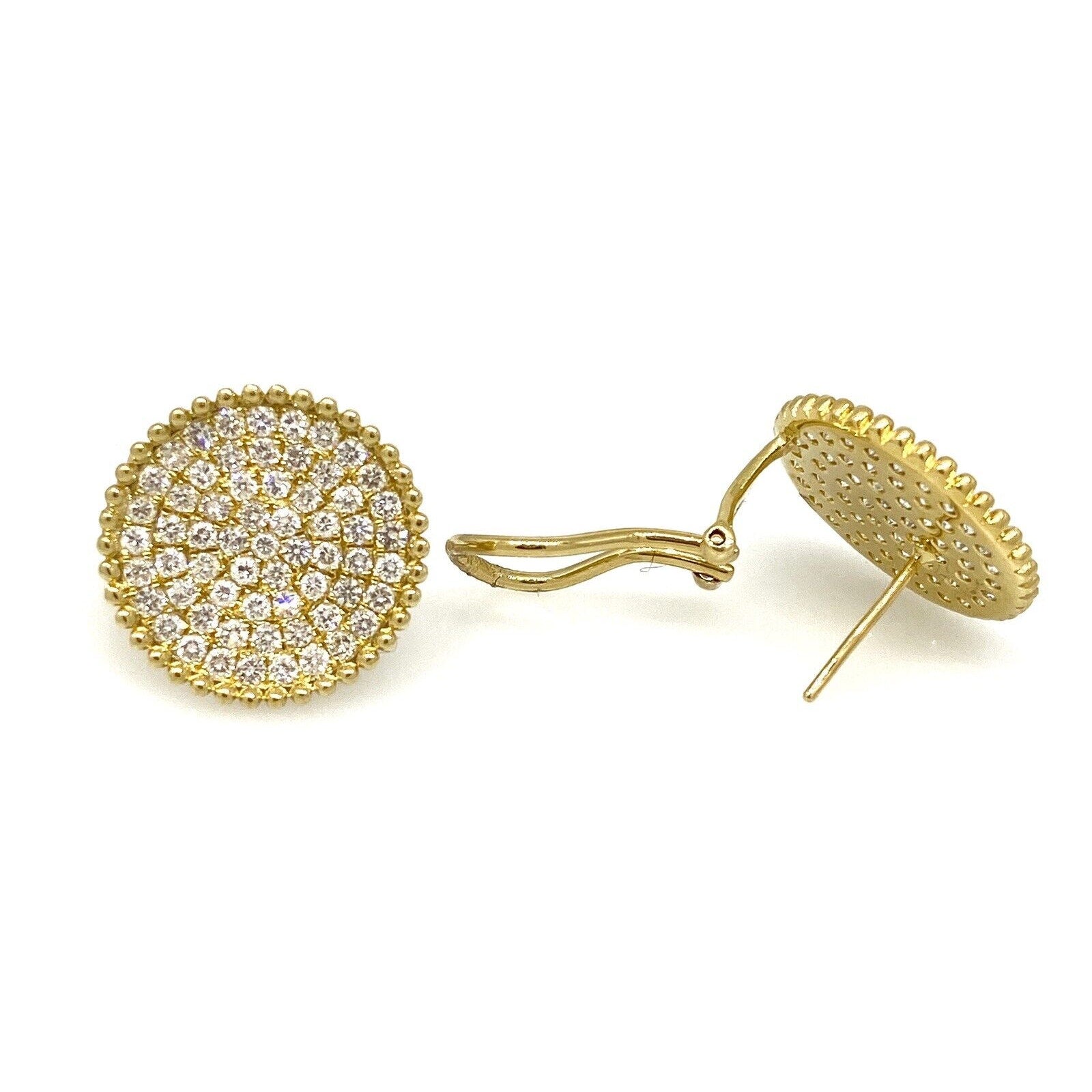 Odelia Cluster Diamond Circle Button Earrings in 18k Yellow Gold