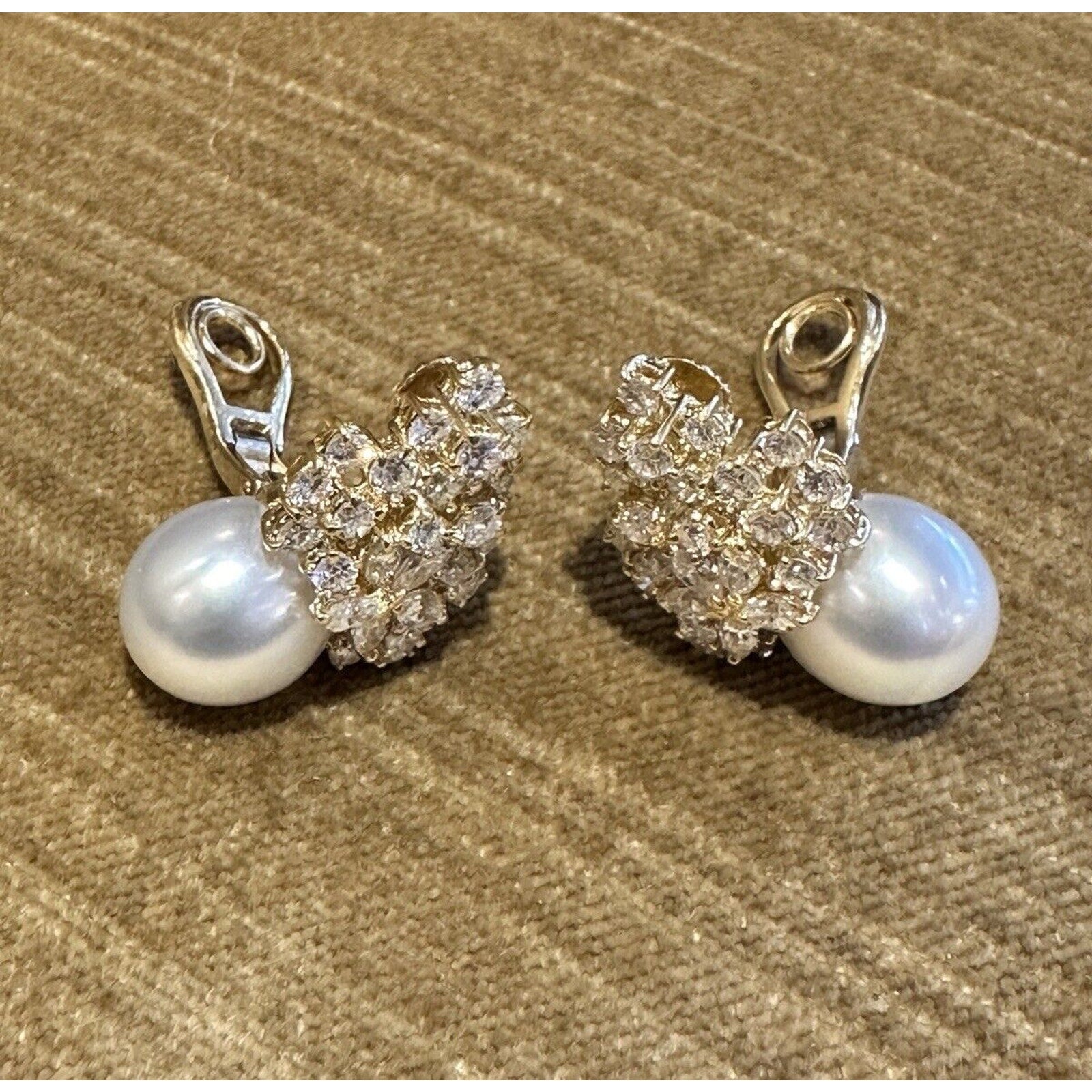 Estate Pearl and Diamond Drop Earrings in 18k Yellow Gold