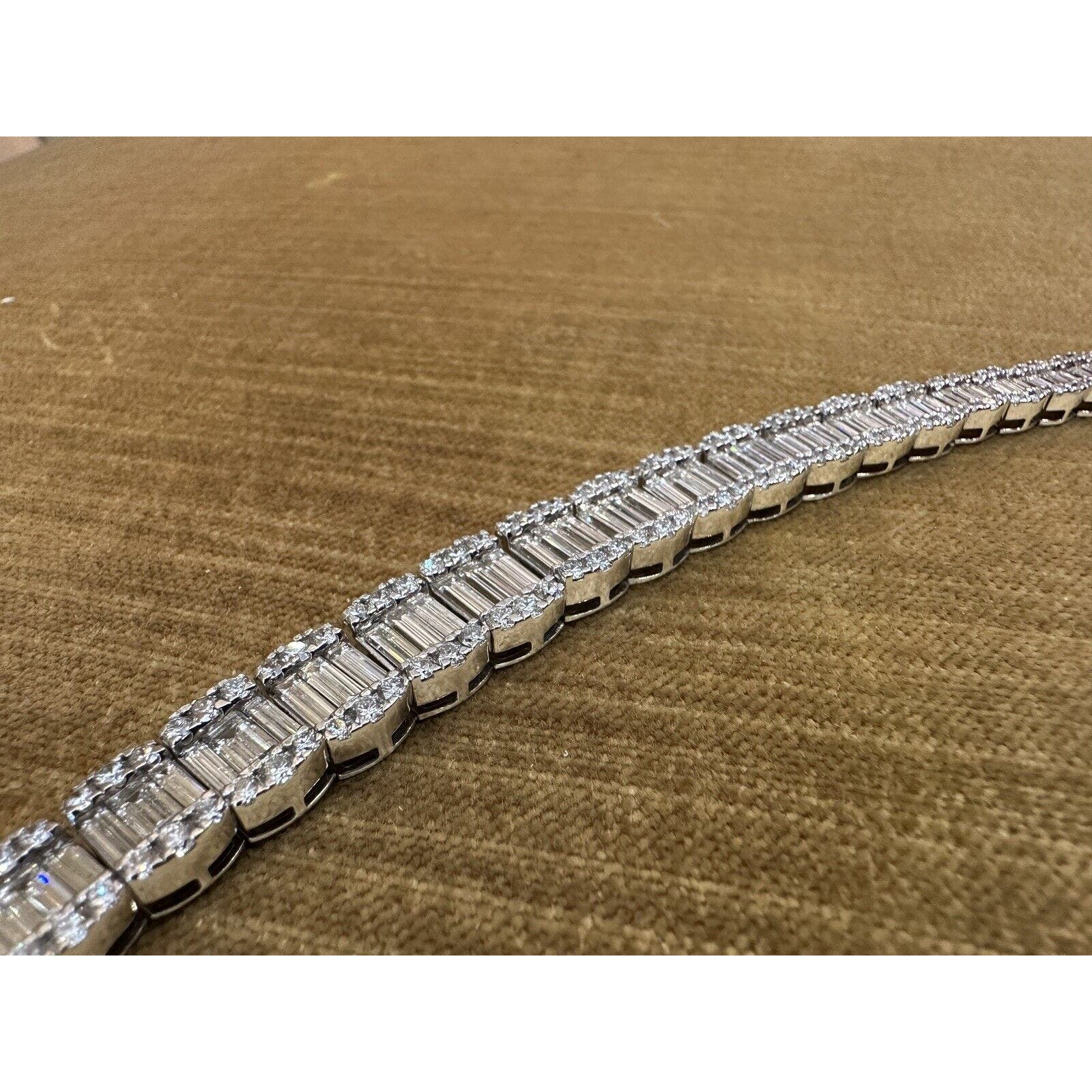 Graduated Illusion set Diamond Bracelet 15.10 cttw in 14k White Gold - CSSI