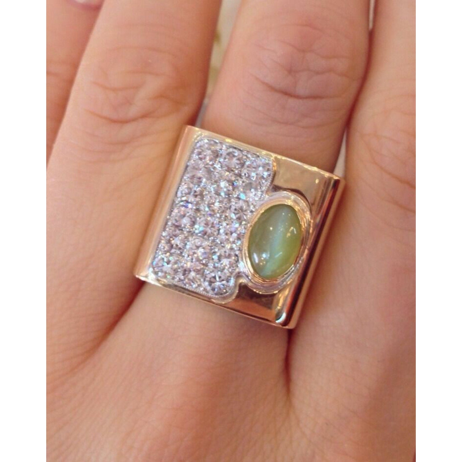 Wide Cat's Eye Chrysoberyl and Diamond Ring in 14K Yellow Gold