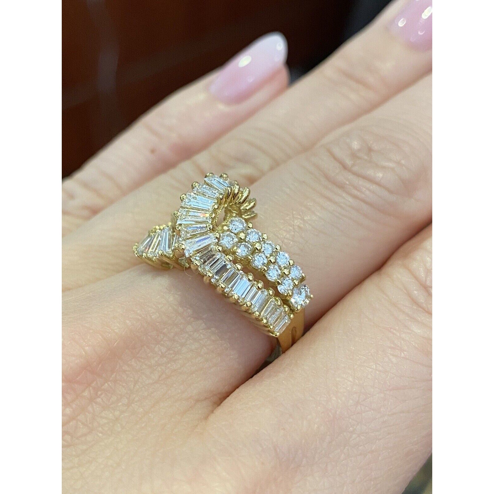 Round and Baguette Diamond Crossover Band Ring in 18K Yellow Gold