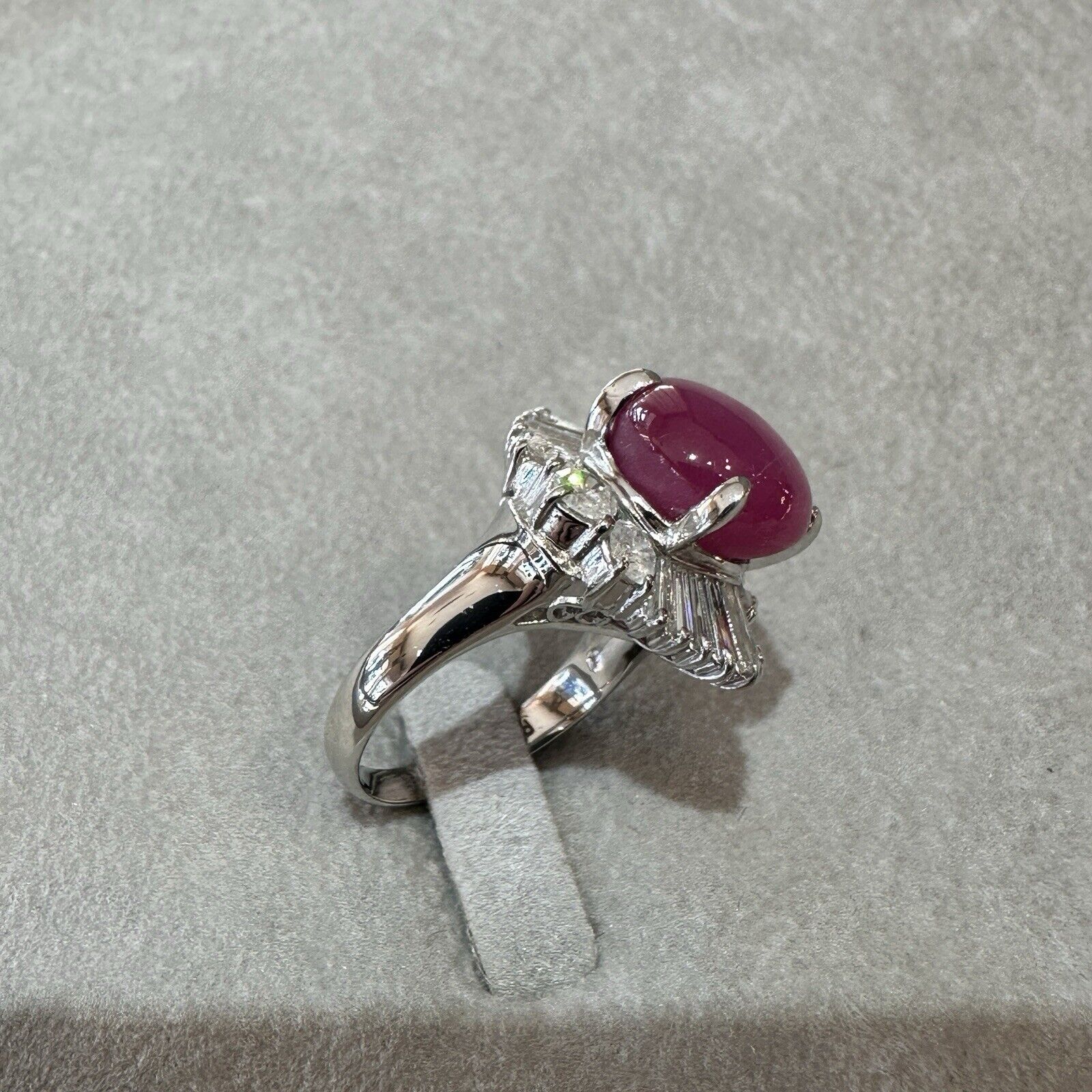 Star Ruby 8.90 ct and Diamond Ballerina Ring in Platinum