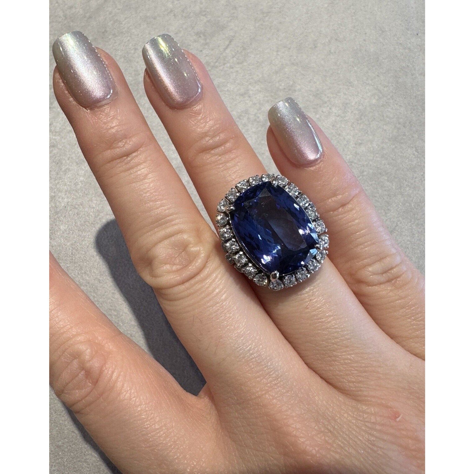 Large Natural Tanzanite 14.47 carat and Diamond Ring in Platinum