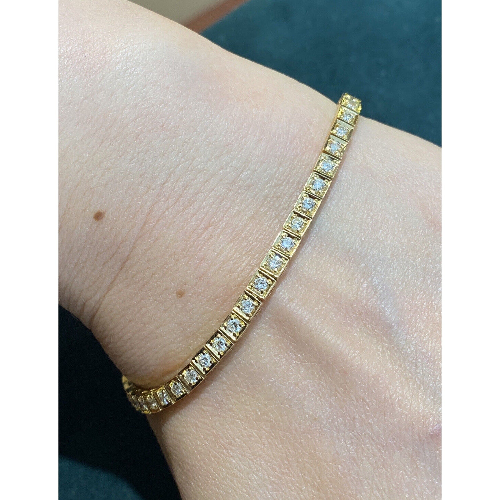 Diamond Line Bracelet 2.00cttw Round Diamonds in 18k Yellow Gold