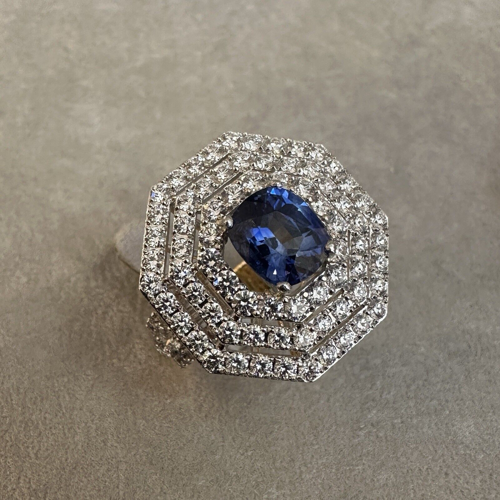 GIA Certified 2.24 ct Ceylon Sapphire & Diamond Ring in 18k Gold