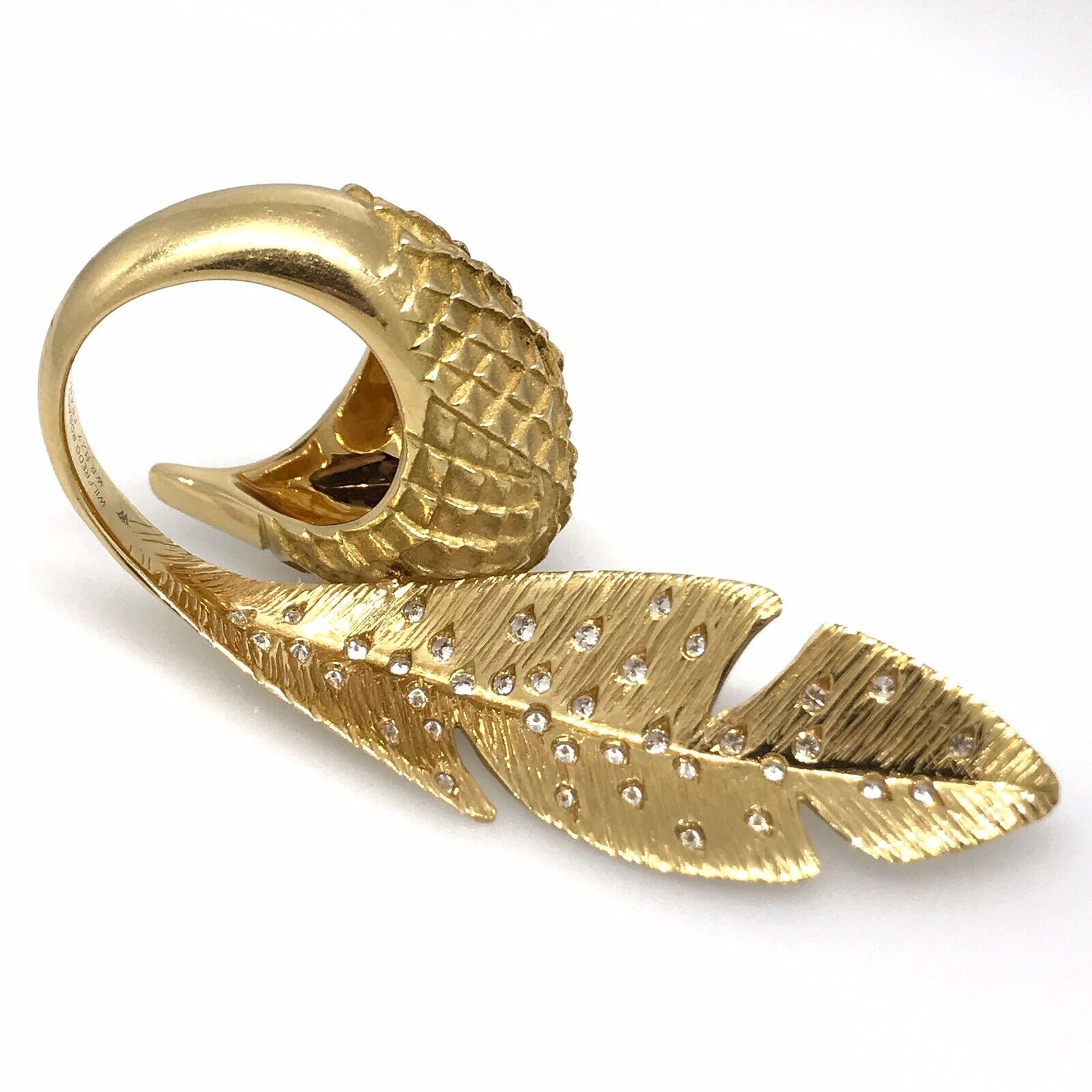 Wilfredo Rosado Bird and Feather Ring with Diamonds in 18k Yellow Gold