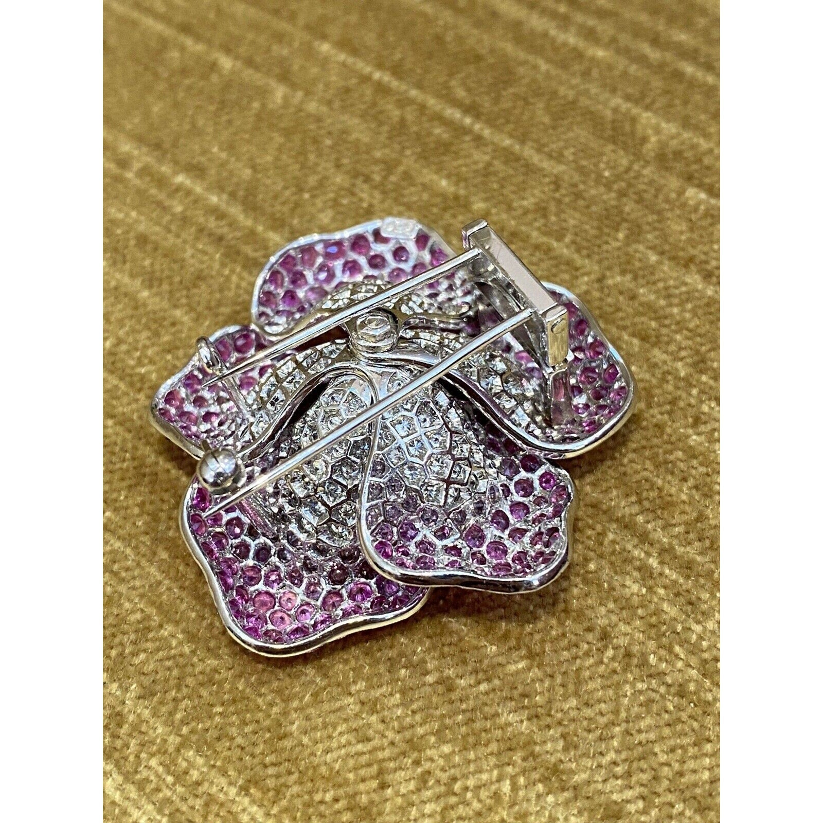 GIA Certified Pink Sapphire Diamond Flower Pin/Brooch in 18k White Gold