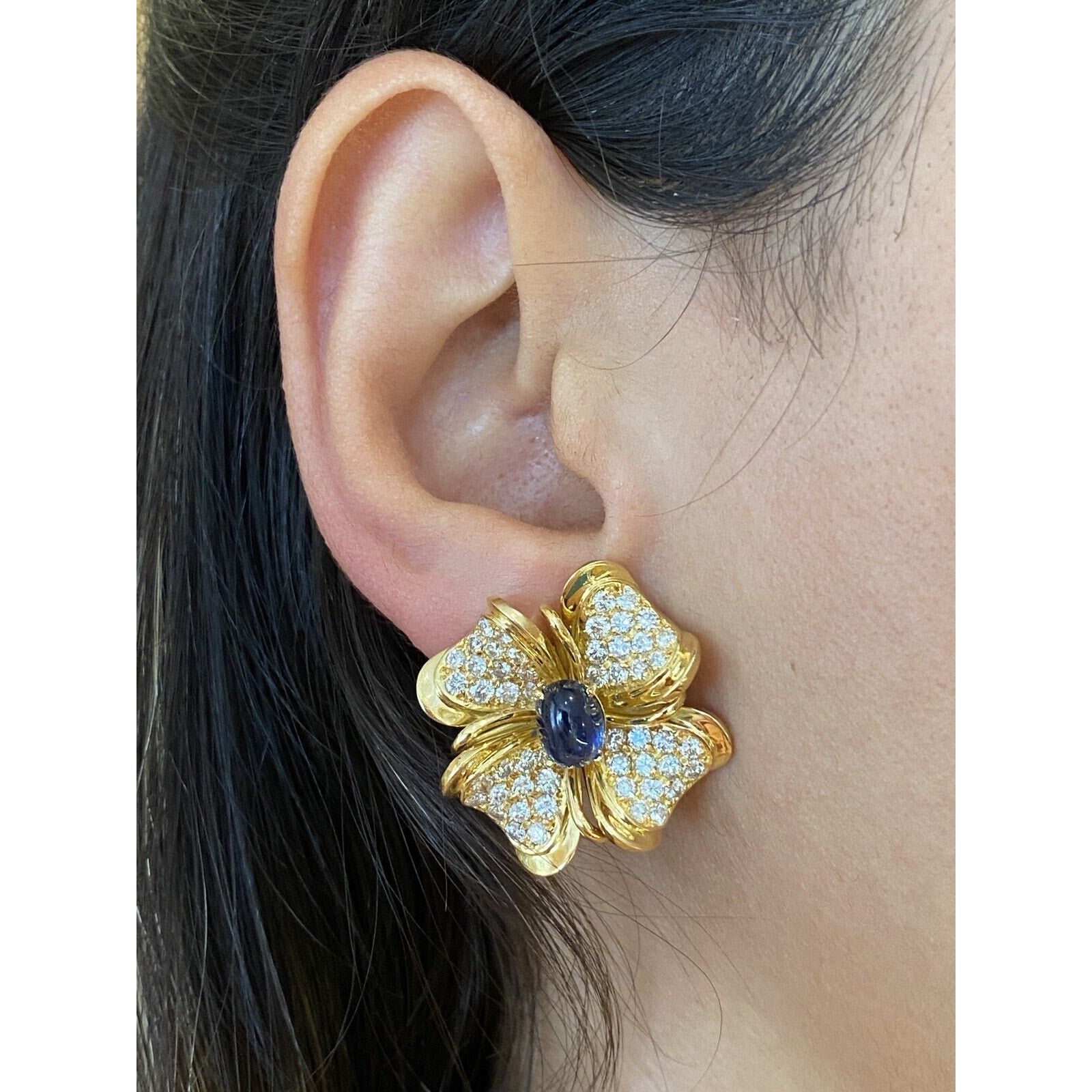 Large Diamond & Sapphire Flower Earrings in 18k Yellow Gold - HM2370BA