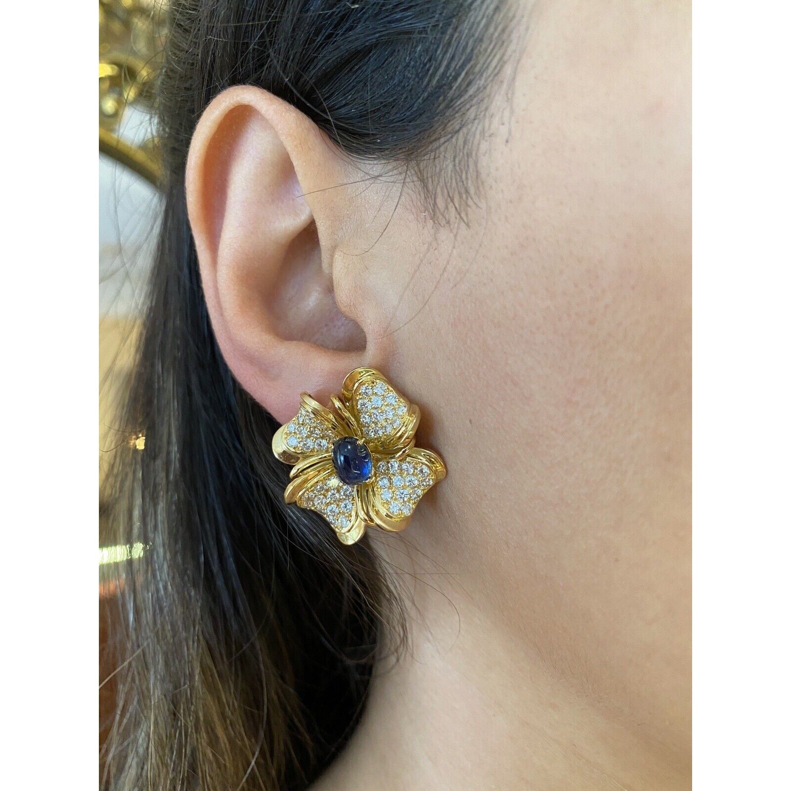 Large Diamond & Sapphire Flower Earrings in 18k Yellow Gold - HM2370BA