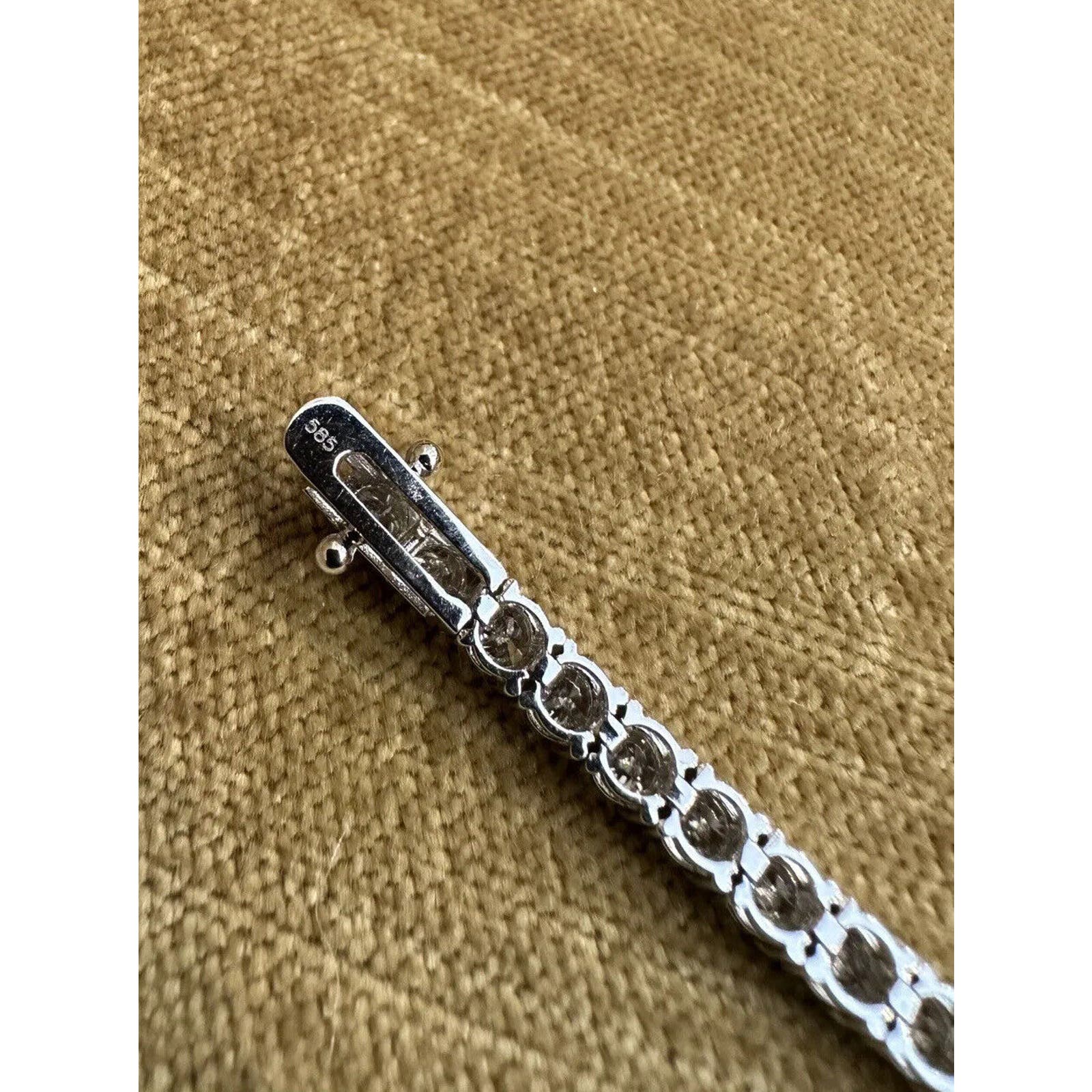 Diamond Tennis Bracelet Rounds 7cts in 14k White Gold 7 inches - HM2516B