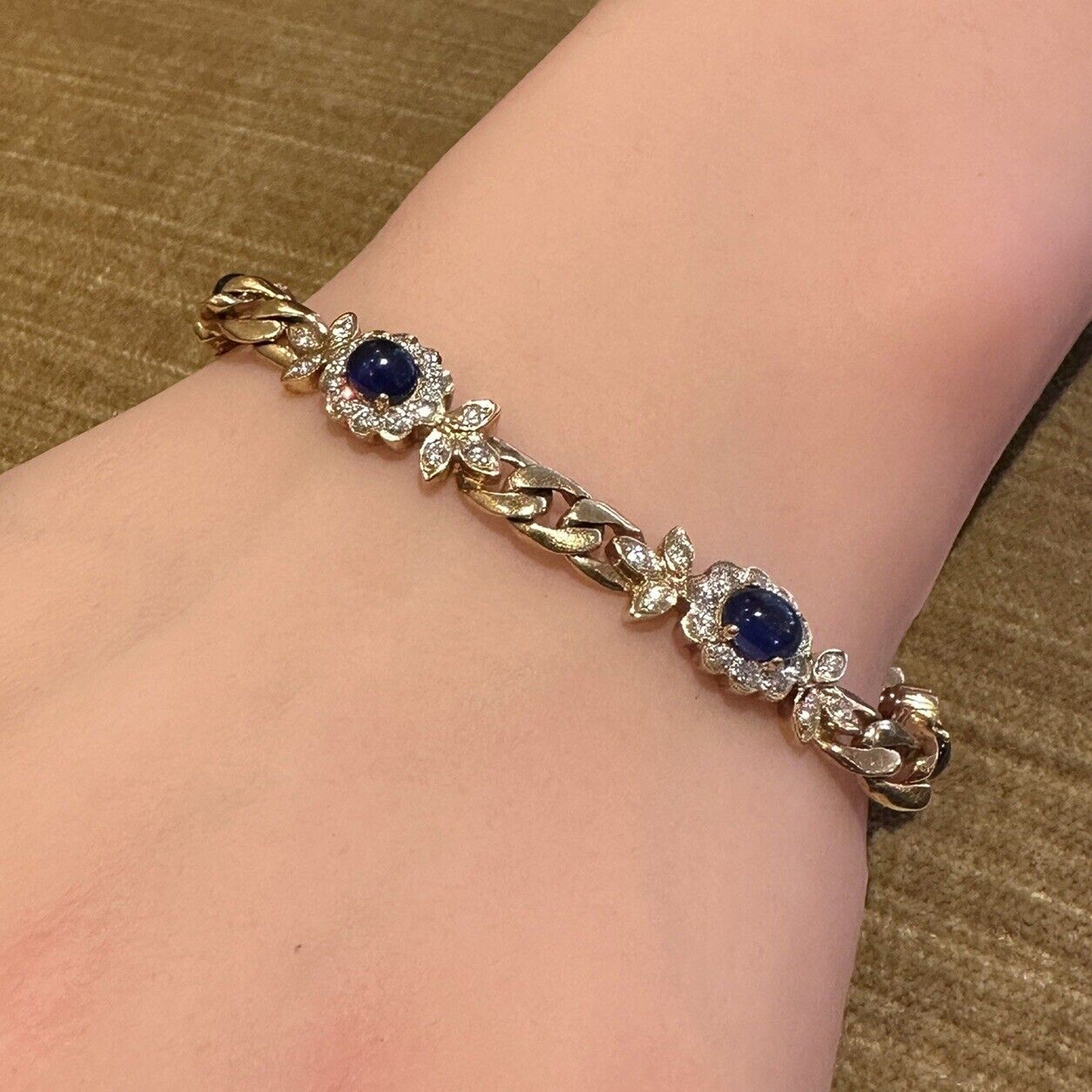 Cabochon Sapphire and Diamond Link Bracelet in 18k Yellow Gold