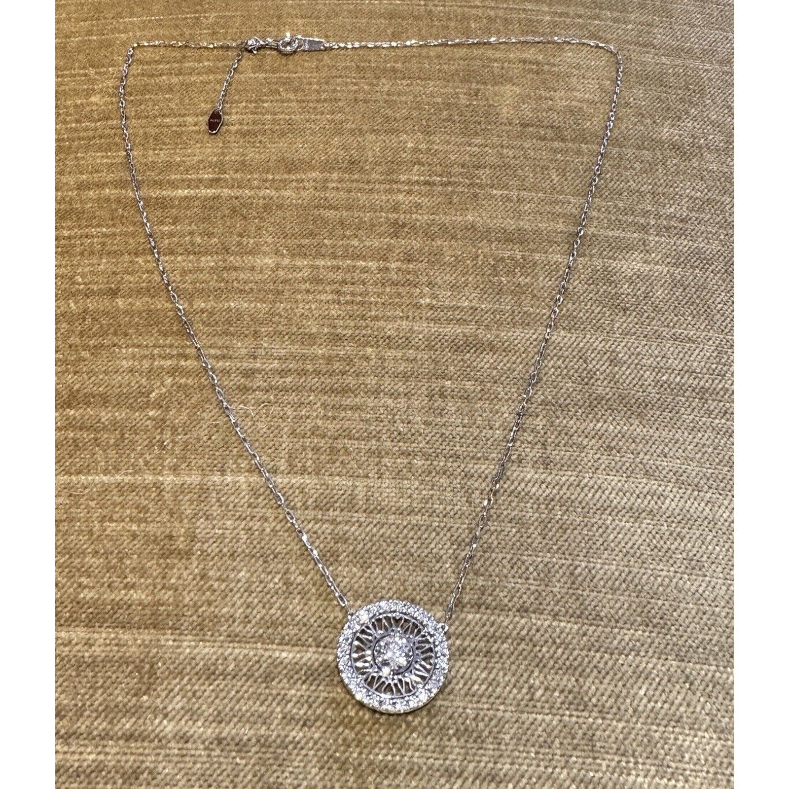 Natural Diamond Filigree Circle Pendant Necklace in Platinum