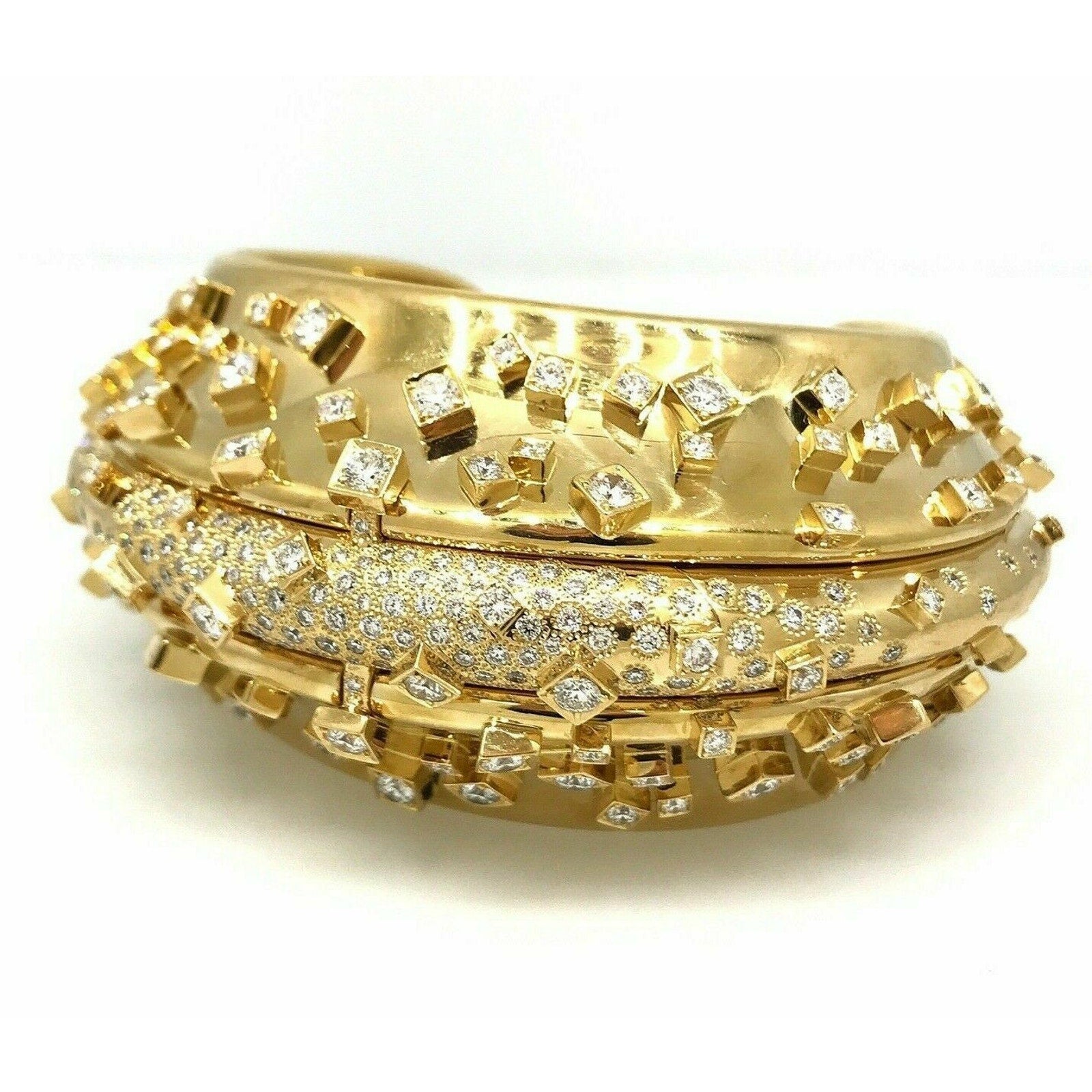 Wilfredo Rosado Diamond Cuff Bracelet in18k Yellow Gold