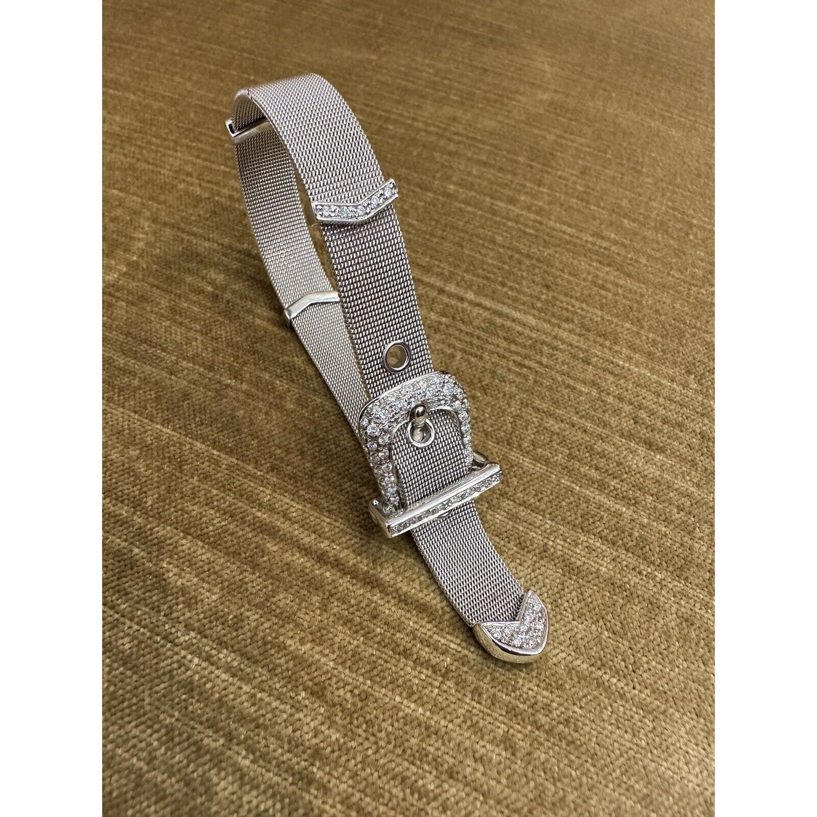 Pavé Diamond Belt Buckle Bracelet 1.10 cttw in 18k White Gold - HM2556AB